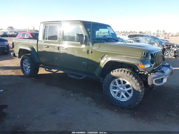 1C6JJTAG7PL560659 2023 JEEP GLADIATOR - Image 1