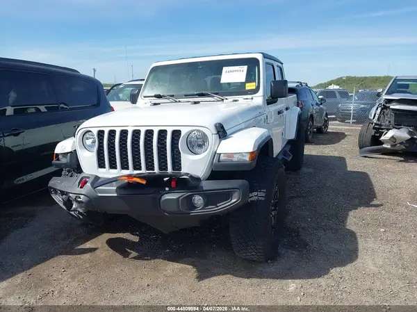 1C6JJTAG8ML619195 2021 JEEP GLADIATOR - Image 2