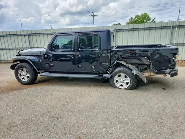 1C6JJTAG8PL531350 2023 JEEP GLADIATOR - Image 2