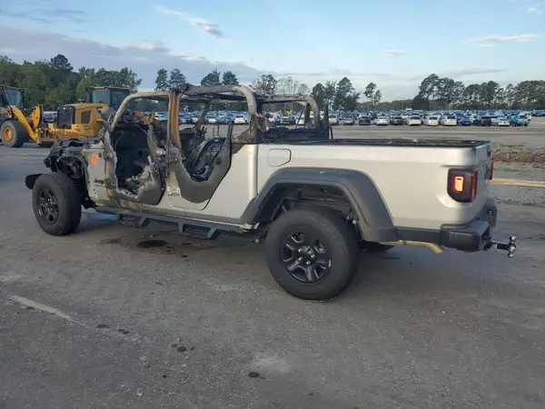 1C6JJTAG8RL113549 2024 JEEP GLADIATOR - Image 2