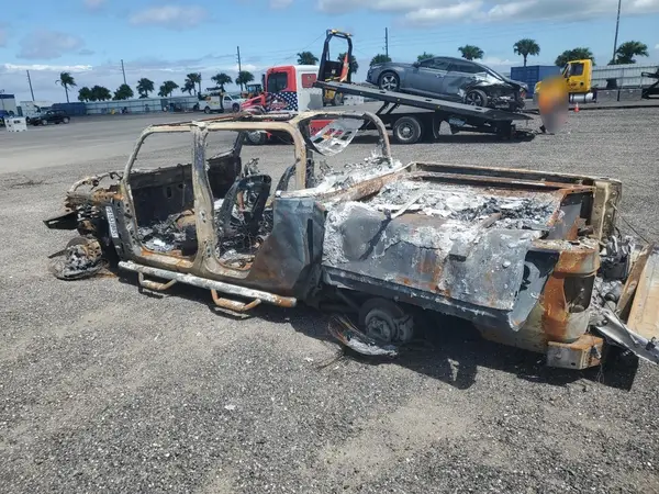 1C6JJTAM4PL544733 2023 JEEP GLADIATOR - Image 2