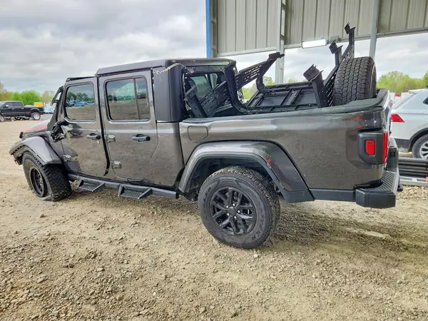 1C6JJTAM7PL593733 2023 JEEP GLADIATOR - Image 2