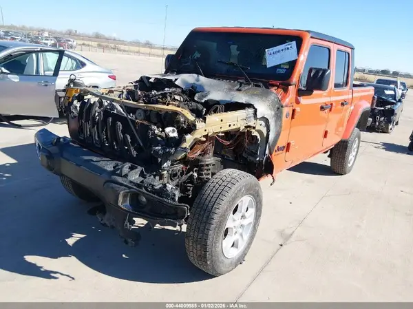 1C6JJTAM7PL593764 2023 JEEP GLADIATOR - Image 2
