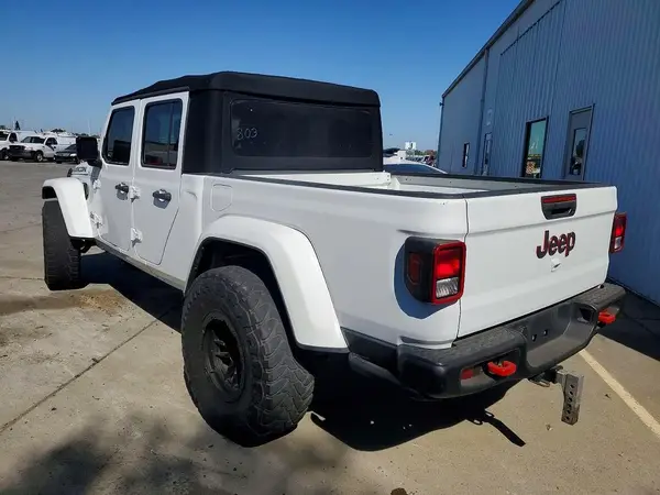 1C6JJTBG1PL525775 2023 JEEP GLADIATOR - Image 2