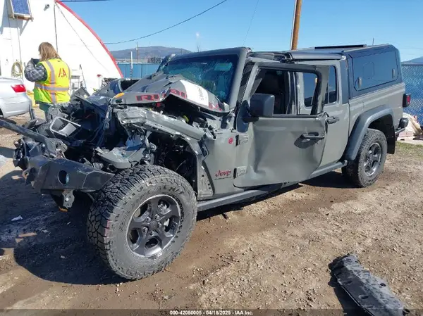 1C6JJTBG2PL526367 2023 JEEP GLADIATOR - Image 2