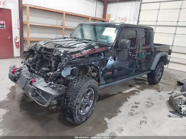 1C6JJTBG2PL587010 2023 JEEP GLADIATOR - Image 2