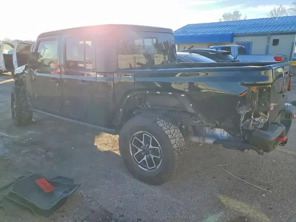 1C6JJTBG2RL117837 2024 JEEP GLADIATOR - Image 2