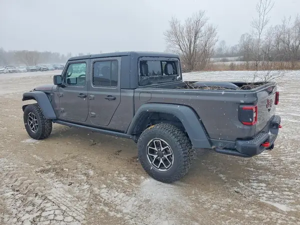 1C6JJTBG2RL123363 2024 JEEP GLADIATOR - Image 2