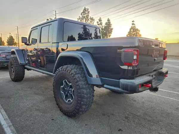 1C6JJTBG5LL120660 2020 JEEP GLADIATOR - Image 2
