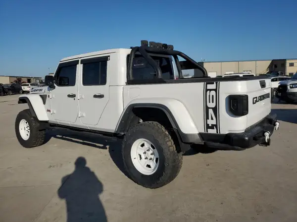 1C6JJTBG5NL152818 2022 JEEP GLADIATOR - Image 2
