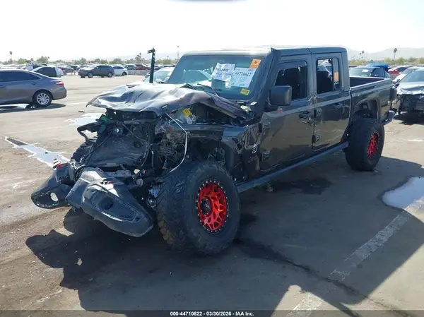 1C6JJTBG9LL154648 2020 JEEP GLADIATOR - Image 2