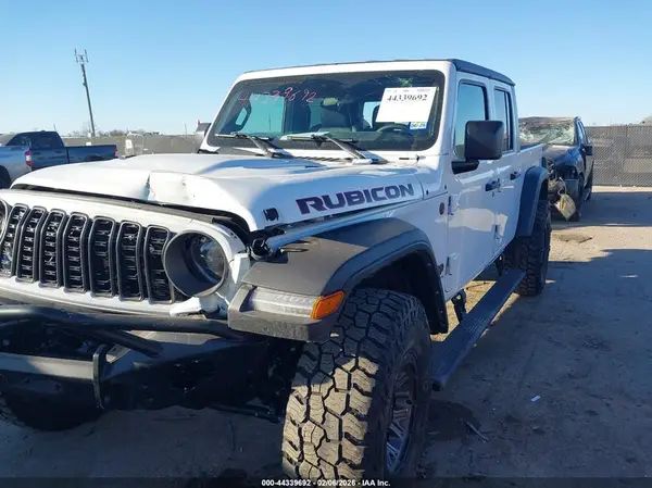 1C6JJTBGXRL115365 2024 JEEP GLADIATOR - Image 2