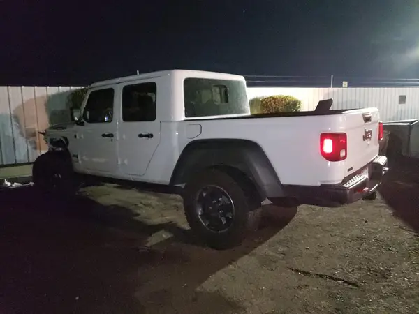 1C6JJTBM1PL536961 2023 JEEP GLADIATOR - Image 2