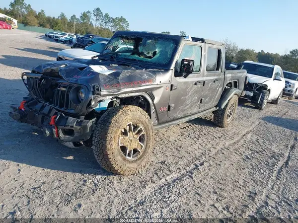 1C6JJTEG0RL120795 2024 JEEP GLADIATOR - Image 2
