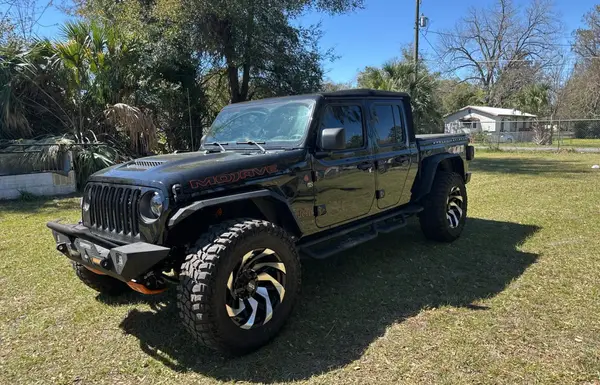 1C6JJTEG1PL516103 2023 JEEP GLADIATOR - Image 2