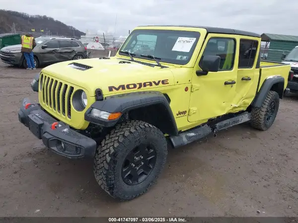 1C6JJTEG3PL540225 2023 JEEP GLADIATOR - Image 2