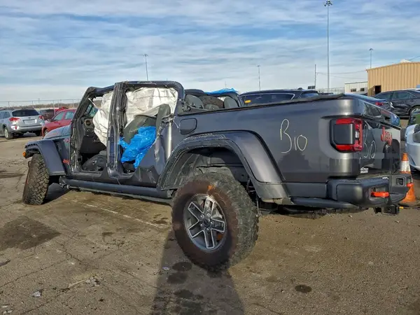 1C6JJTEG6RL113303 2024 JEEP GLADIATOR - Image 2