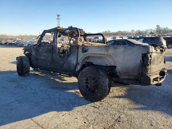 1C6JJTEG6RL132983 2024 JEEP GLADIATOR - Image 2