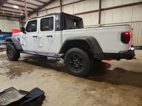 1C6JJTEG7ML591092 2021 JEEP GLADIATOR - Image 2