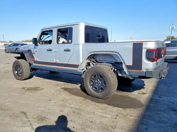 1C6JJTEG7PL552085 2023 JEEP GLADIATOR - Image 2