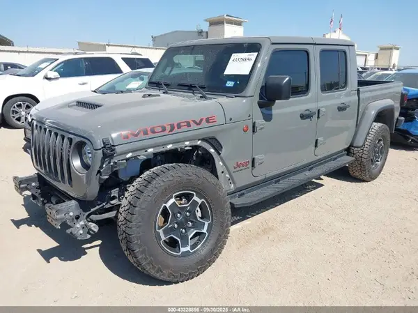 1C6JJTEG8PL525221 2023 JEEP GLADIATOR - Image 2