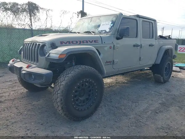 1C6JJTEG9LL209675 2020 JEEP GLADIATOR - Image 2