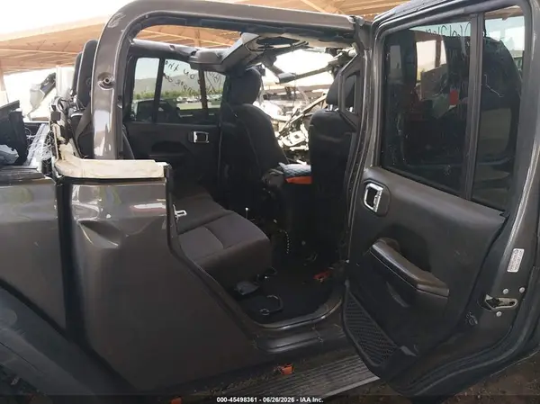 1C6JJTEG9LL210678 2020 JEEP GLADIATOR - Image 8