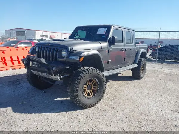 1C6JJTEGXLL208552 2020 JEEP GLADIATOR - Image 2