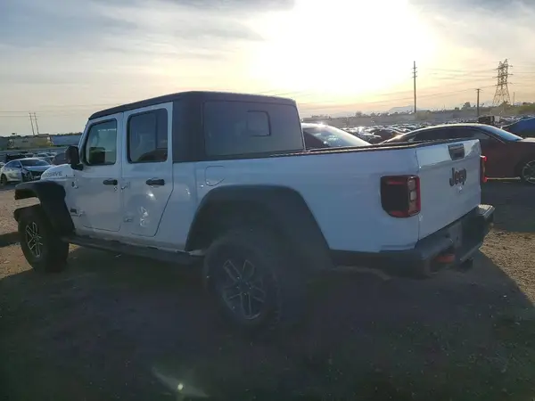 1C6JJTEGXRL126698 2024 JEEP GLADIATOR - Image 2