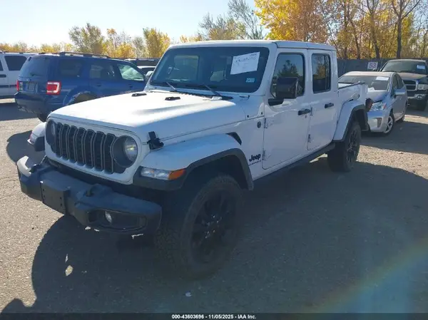 1C6PJTAG1SL503540 2025 JEEP GLADIATOR - Image 2