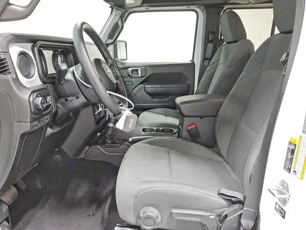 2025 JEEP GLADIATOR auction photo 7