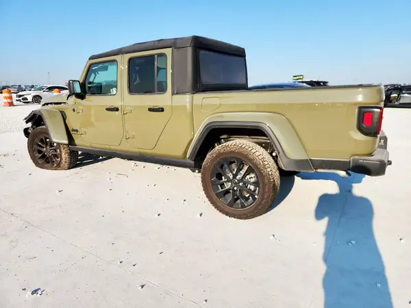 1C6PJTAG2SL514109 2025 JEEP GLADIATOR - Image 2