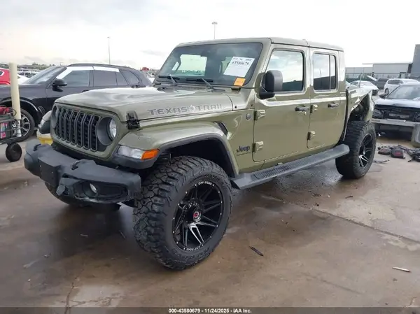 1C6PJTAG2SL525367 2025 JEEP GLADIATOR - Image 2