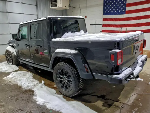 1C6PJTAG3SL509906 2025 JEEP GLADIATOR - Image 2