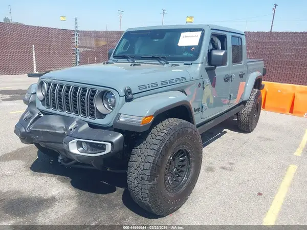 1C6PJTAG5SL521944 2025 JEEP GLADIATOR - Image 2