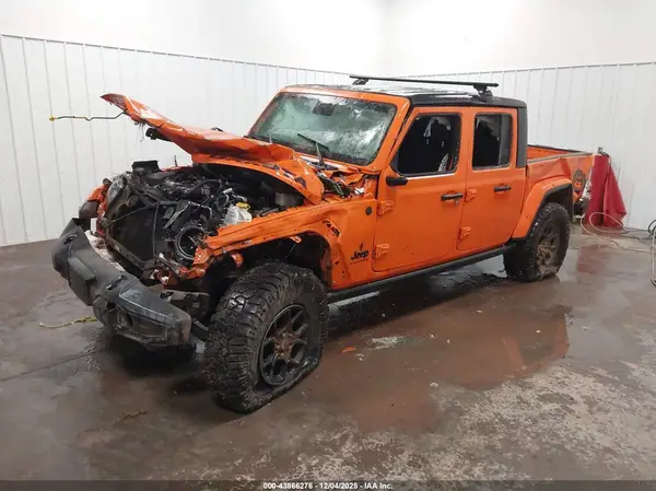 1C6PJTAG5SL523399 2025 JEEP GLADIATOR - Image 2