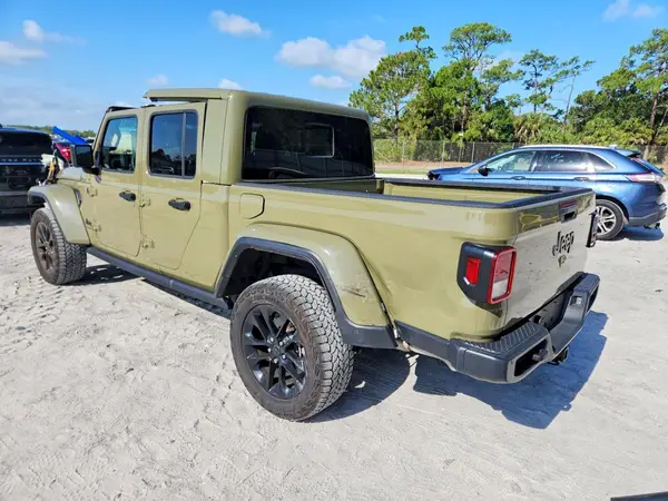 1C6PJTAG7SL516132 2025 JEEP GLADIATOR - Image 2