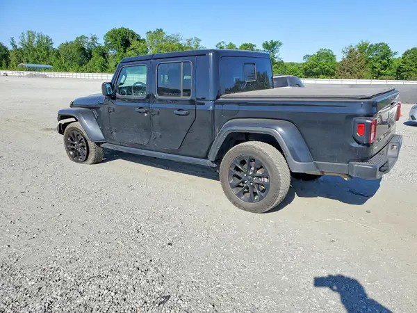 1C6PJTAG8SL500327 2025 JEEP GLADIATOR - Image 2