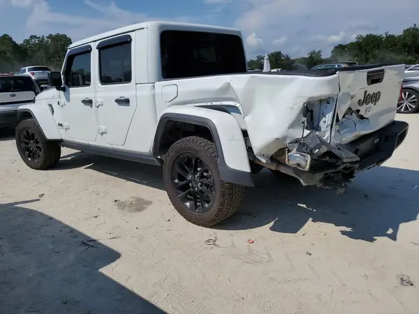 1C6PJTAG9SL502698 2025 JEEP GLADIATOR - Image 2