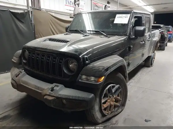 1C6PJTAG9SL544224 2025 JEEP GLADIATOR - Image 2