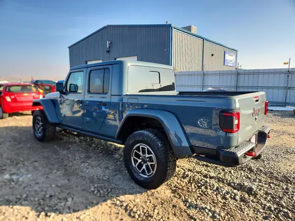 1C6RJTBG1SL524878 2025 JEEP GLADIATOR - Image 2