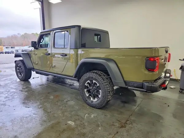 1C6RJTBG6TL164850 2026 JEEP GLADIATOR - Image 2