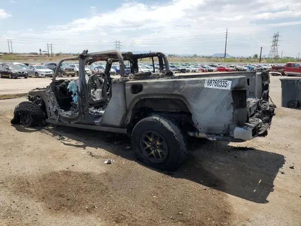 1C6RJTBG7SL520270 2025 JEEP GLADIATOR - Image 2