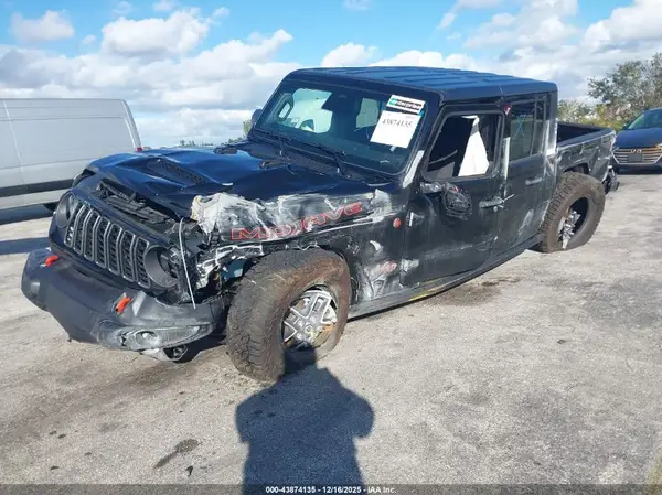 1C6RJTEG2TL153405 2026 JEEP GLADIATOR - Image 2
