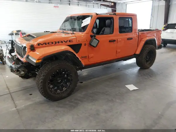 1C6RJTEG3SL534243 2025 JEEP GLADIATOR - Image 2