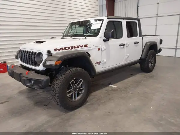 1C6RJTEG5TL151440 2026 JEEP GLADIATOR - Image 2