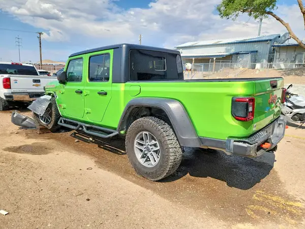 1C6RJTEG8SL515400 2025 JEEP GLADIATOR - Image 2