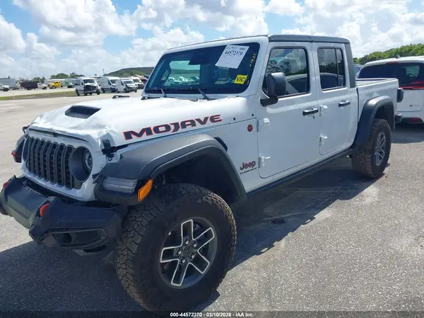 1C6RJTEG8TL153439 2026 JEEP GLADIATOR - Image 2