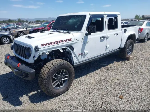 1C6RJTEGXSL505743 2025 JEEP GLADIATOR - Image 2