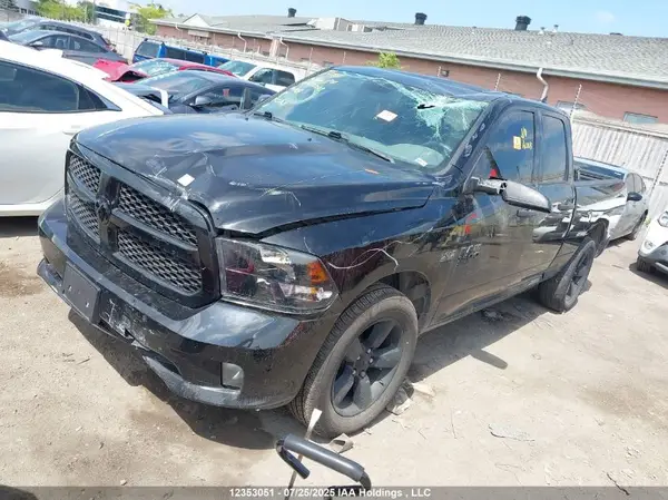 1C6RR7FT2KS677203 2019 DODGE RAM - Image 2
